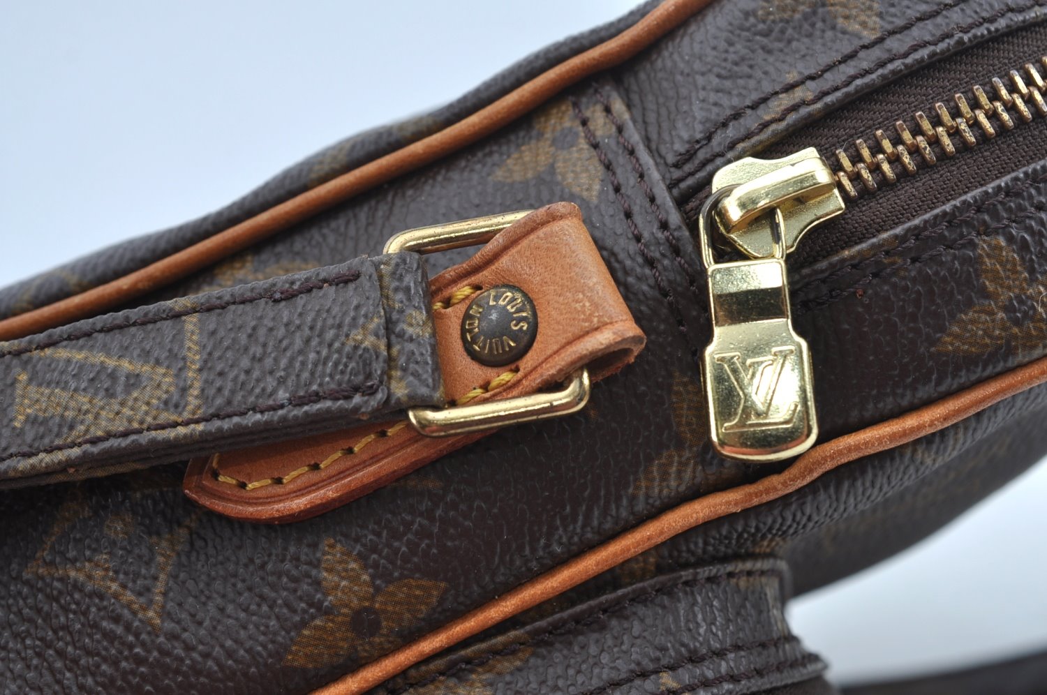 Authentic Louis Vuitton Monogram Amazone Shoulder Cross Body Bag M45236 LV 1418I