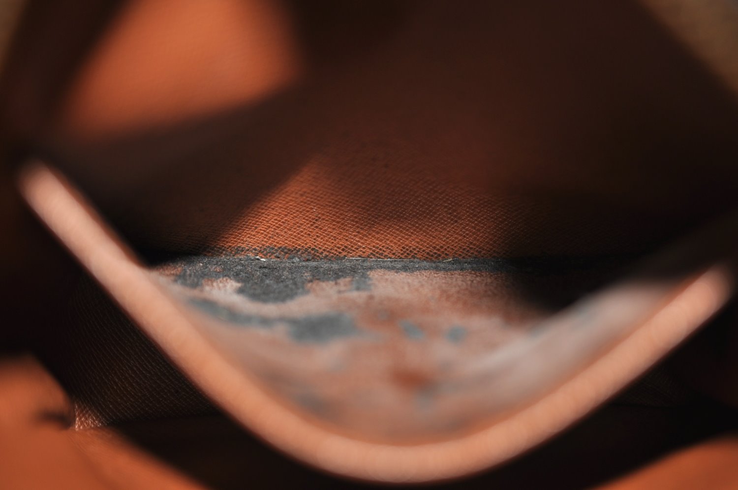 Authentic Louis Vuitton Monogram Amazone Shoulder Cross Body Bag M45236 LV 1418I