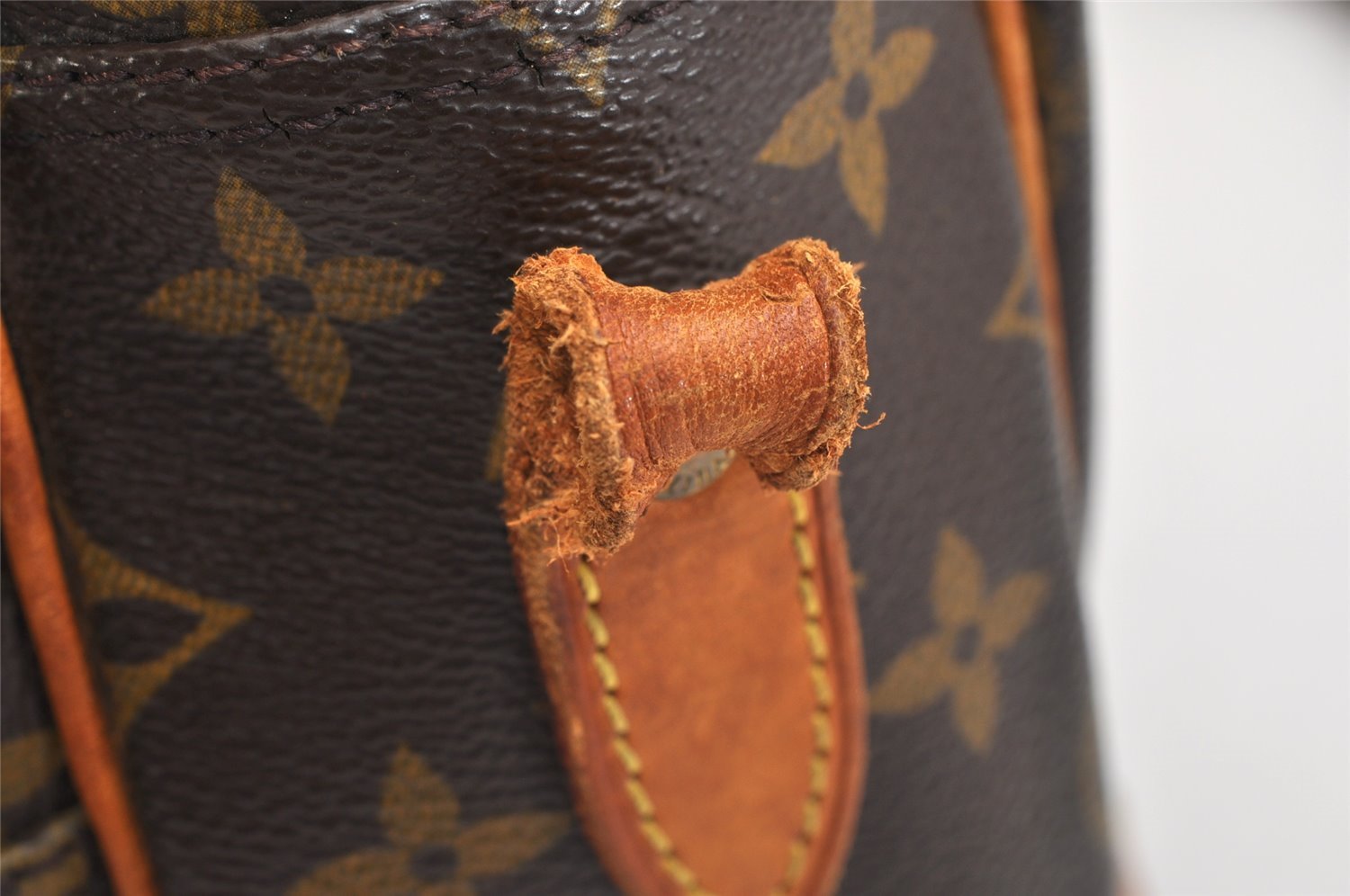 Authentic Louis Vuitton Monogram Nile Shoulder Cross Body Bag M45244 Junk 1419K