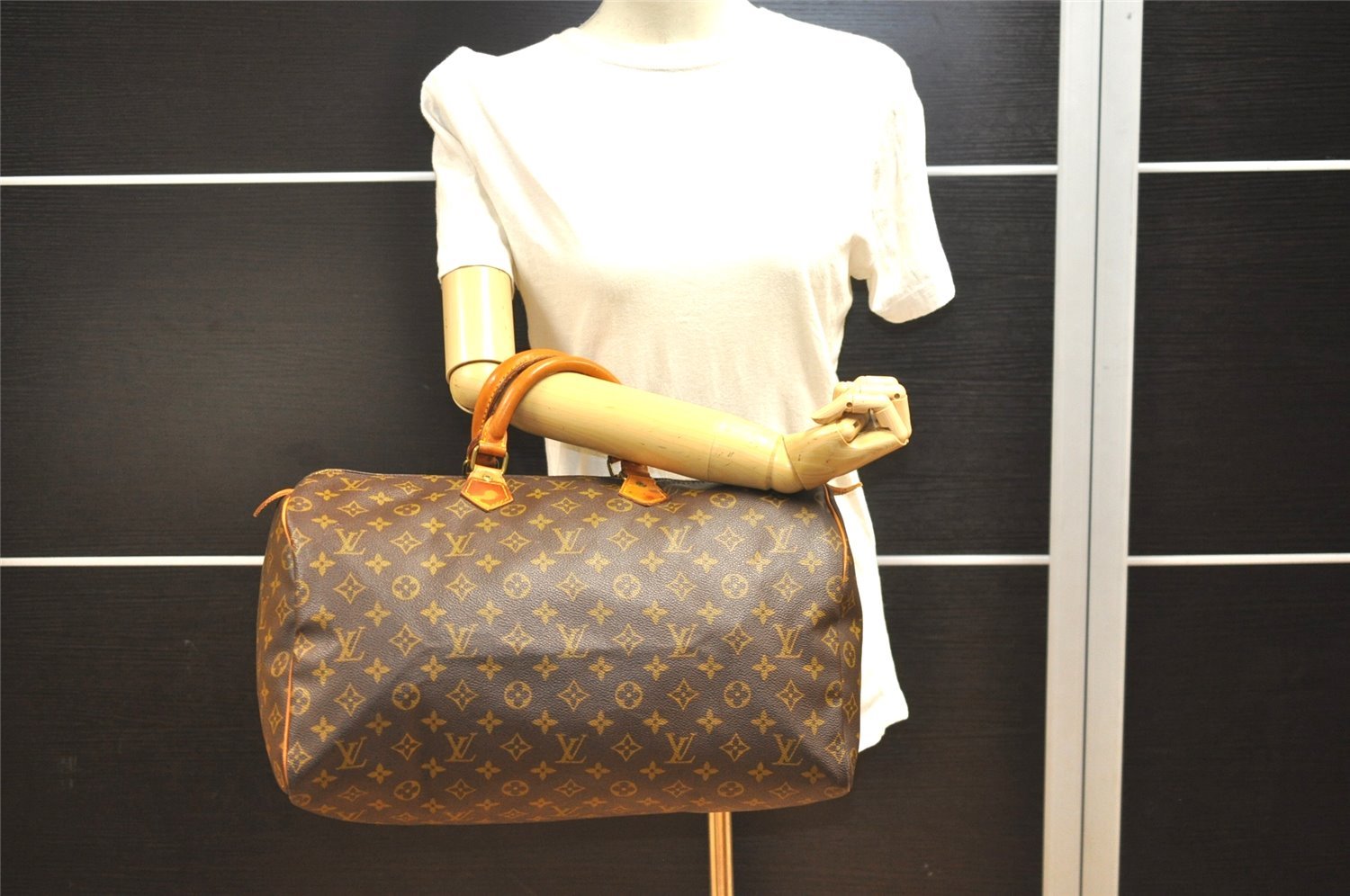 Authentic Louis Vuitton Monogram Speedy 40 Hand Boston Bag M41522 LV 1423I