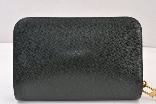 Authentic Louis Vuitton Taiga Baikal Clutch Bag Green M30184 LV 1423K