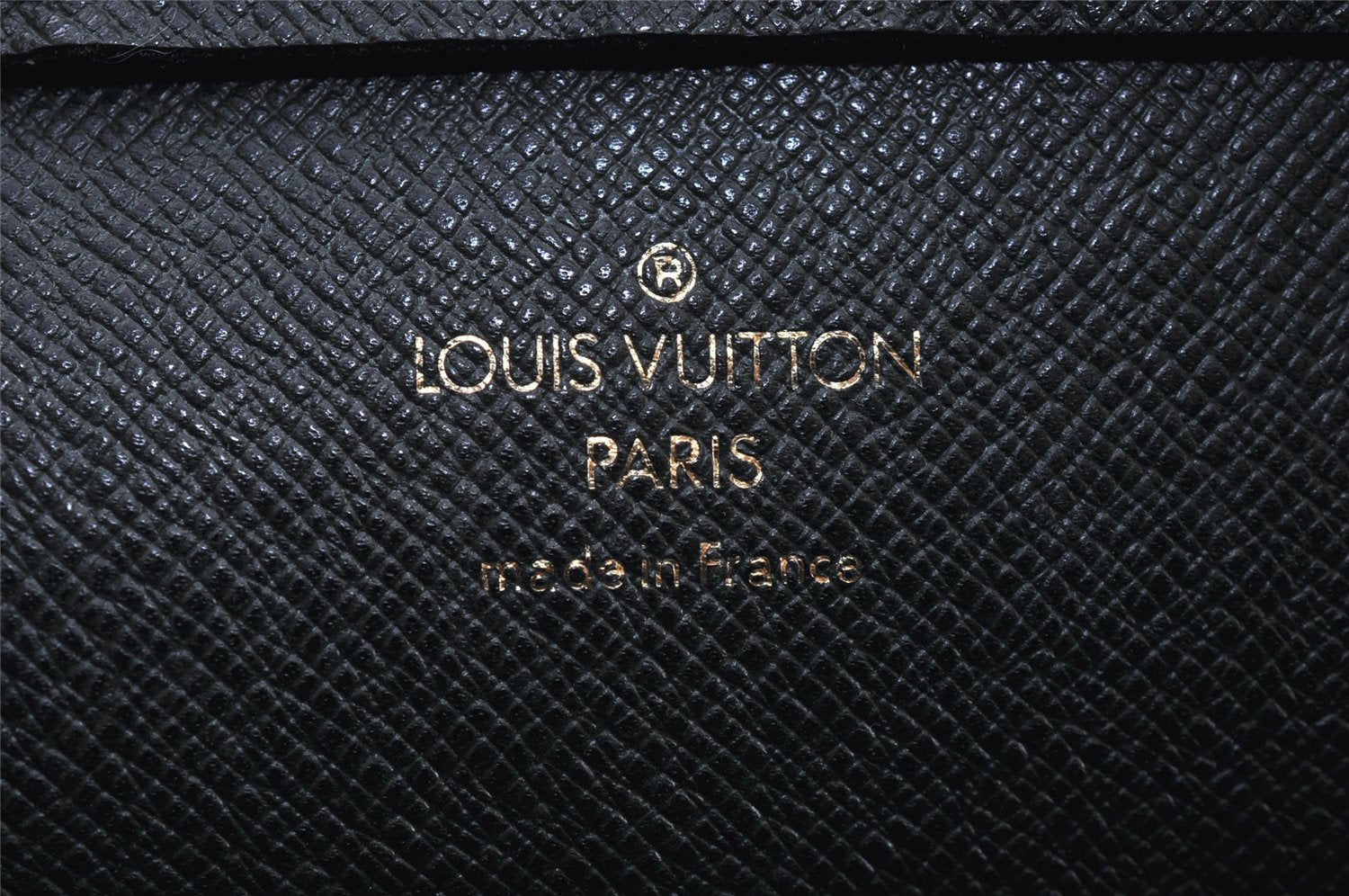 Authentic Louis Vuitton Taiga Baikal Clutch Bag Green M30184 LV 1423K