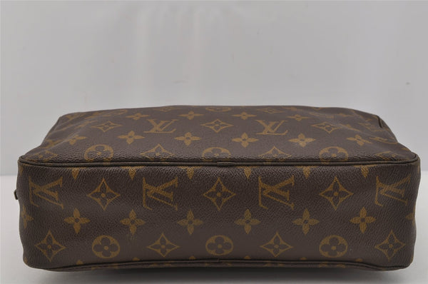 Auth Louis Vuitton Monogram Trousse Toilette 28 Clutch Hand Bag Old Model 1424J