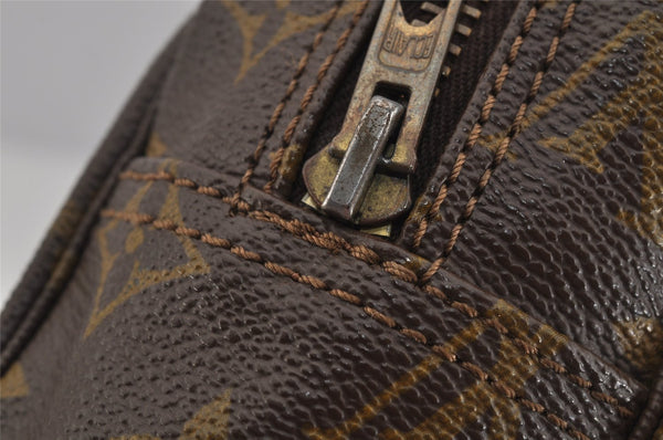 Auth Louis Vuitton Monogram Trousse Toilette 28 Clutch Hand Bag Old Model 1424J