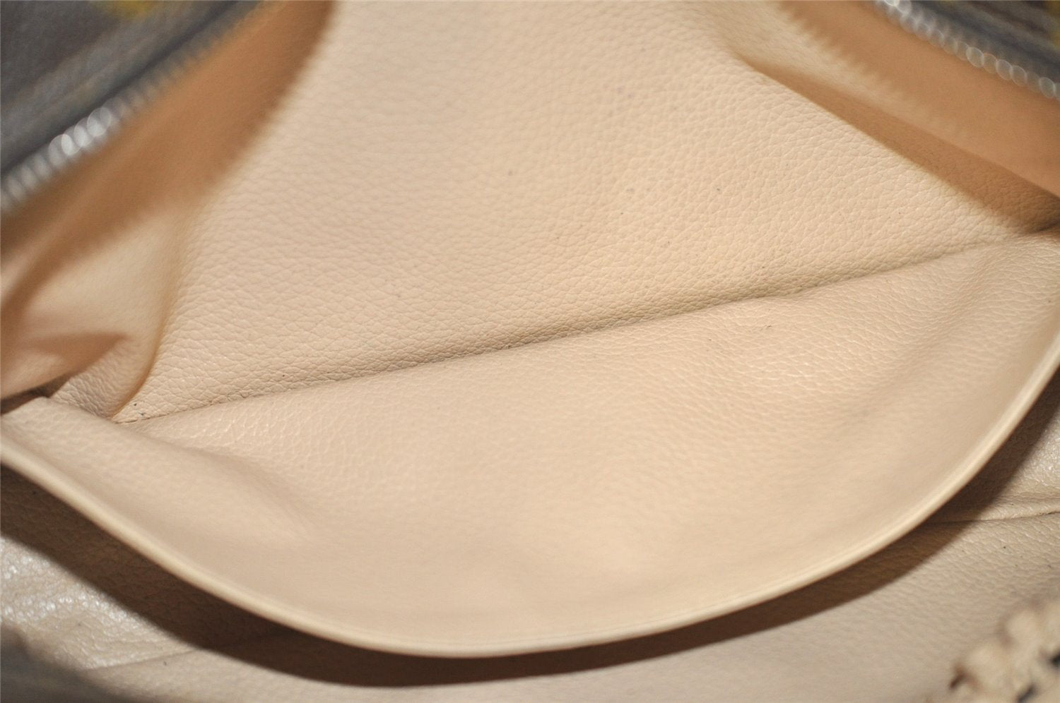 Auth Louis Vuitton Monogram Trousse Toilette 28 Clutch Hand Bag Old Model 1424J