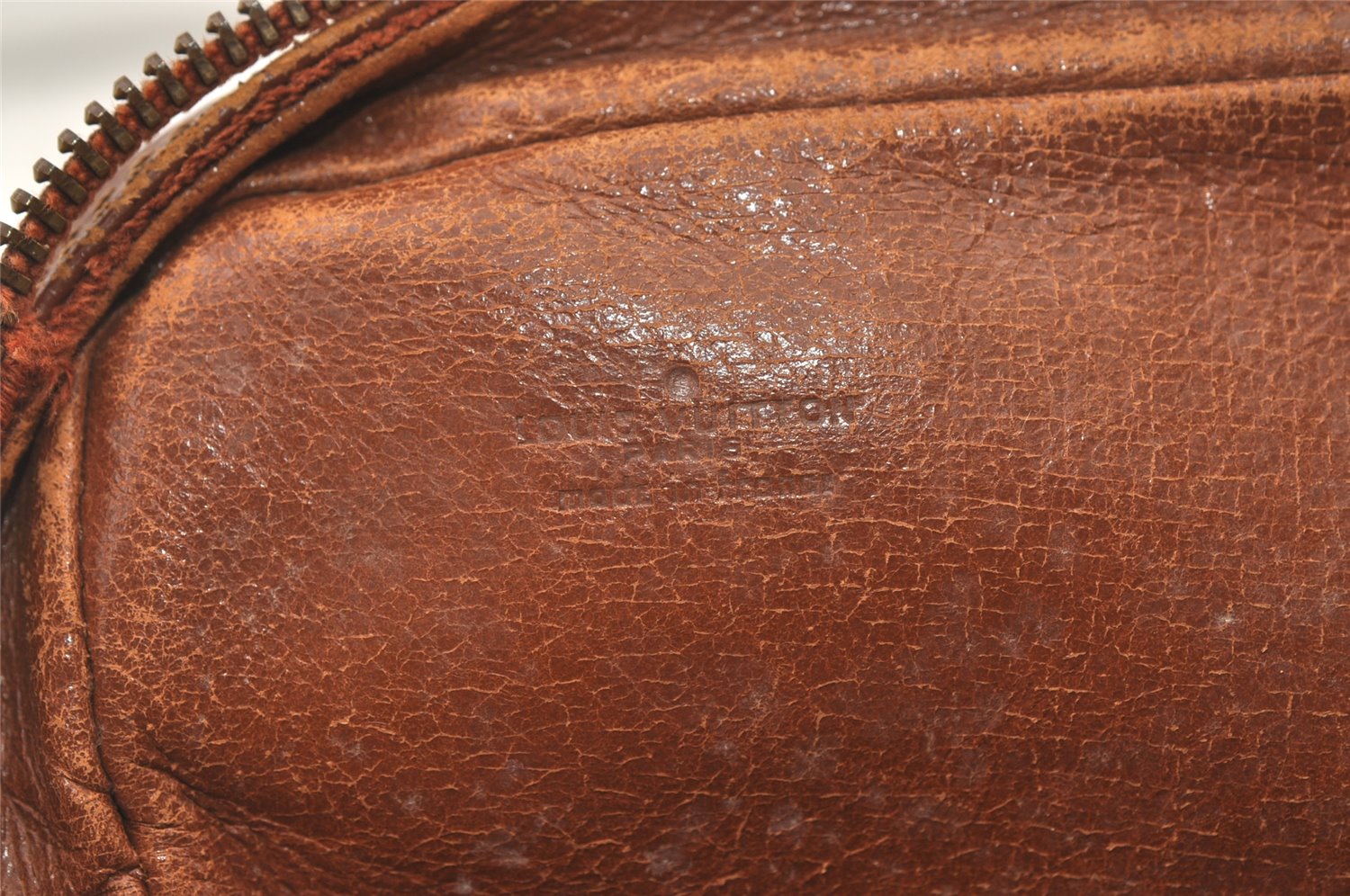 Authentic Louis Vuitton Monogram Shoulder Cross Body Bag Old Model LV Junk 1425K