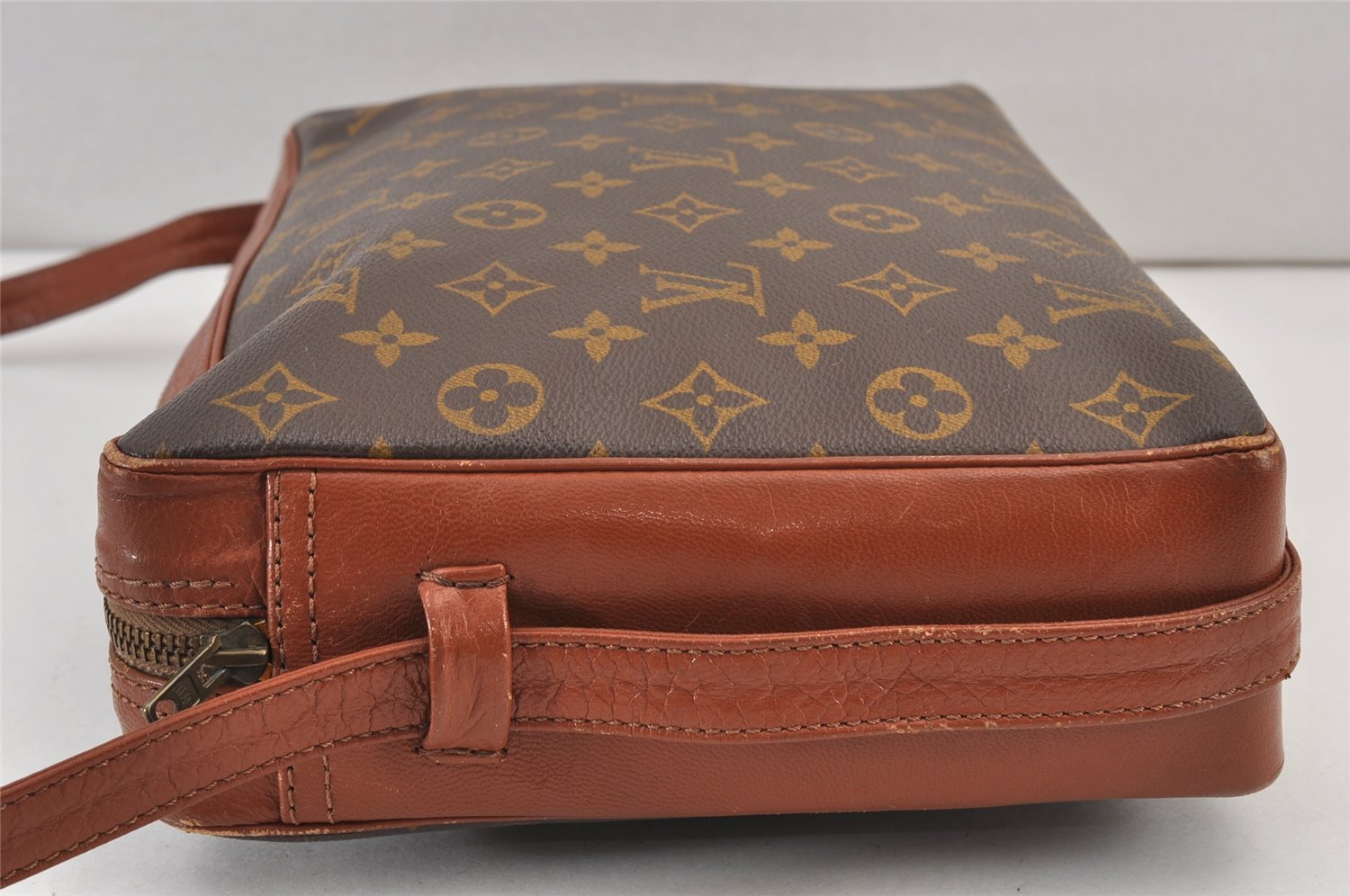 Authentic Louis Vuitton Monogram Sac Bandouliere 35 Shoulder Bag Old Model 1426K
