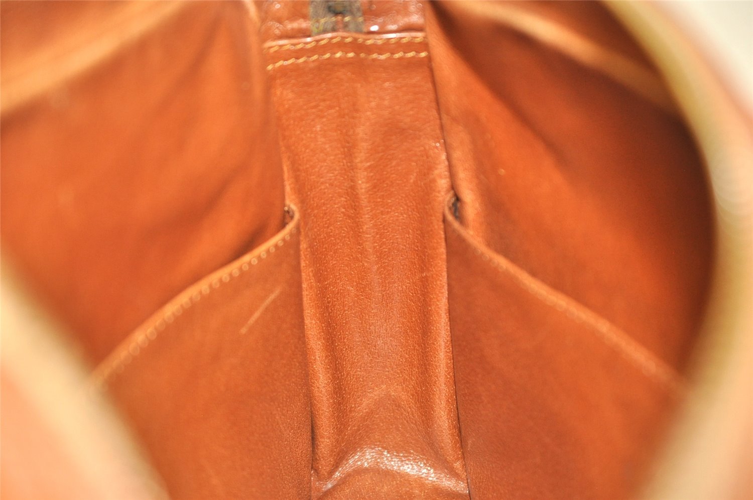 Authentic Louis Vuitton Monogram Sac Bandouliere 35 Shoulder Bag Old Model 1426K