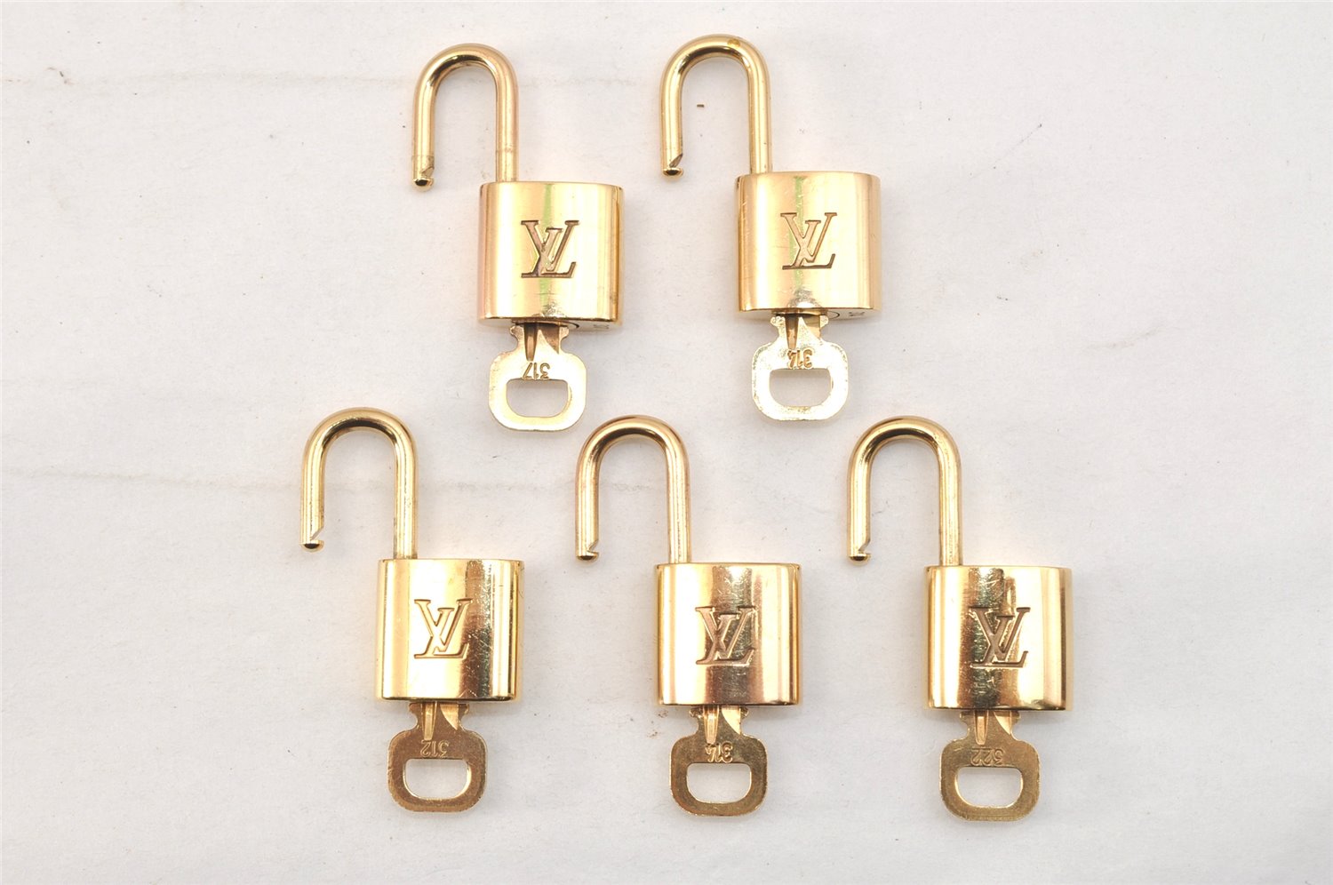 Authentic Louis Vuitton Padlock & Keys 10Set LV 1428L