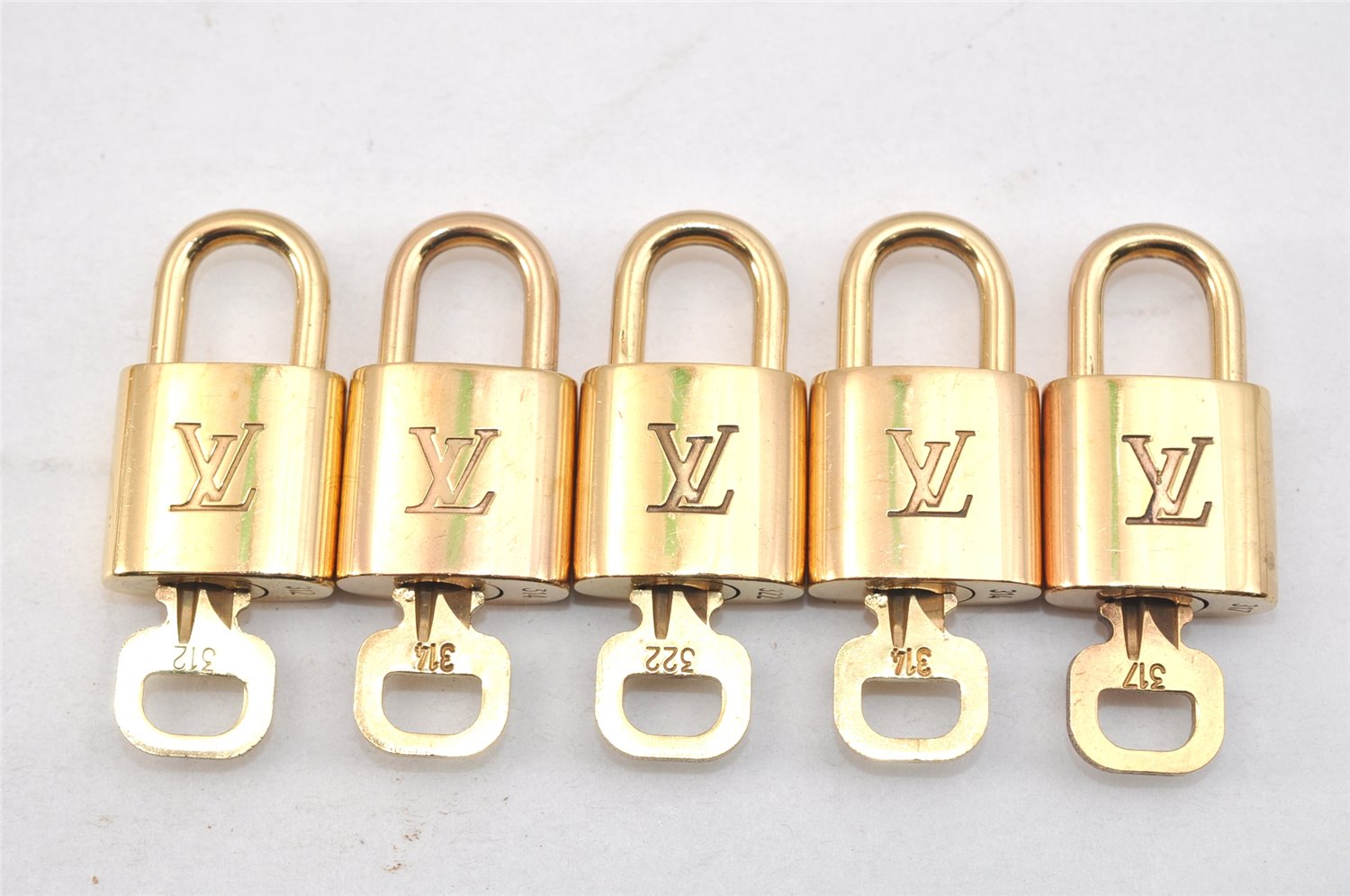 Authentic Louis Vuitton Padlock & Keys 10Set LV 1428L