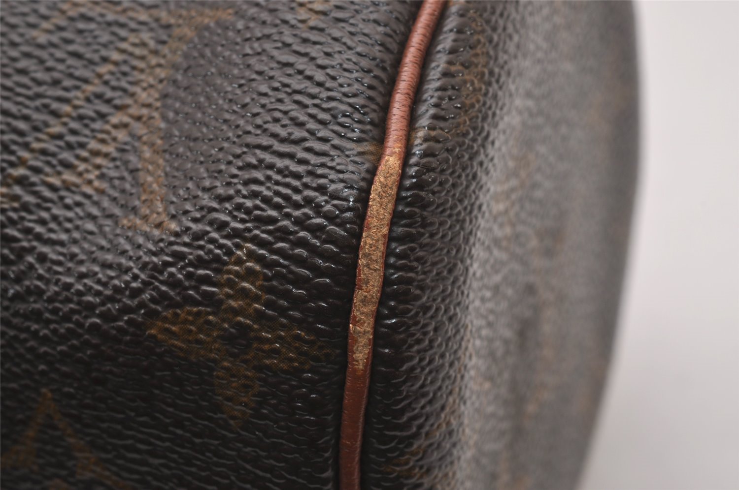 Authentic Louis Vuitton Monogram Papillon 22 Hand Bag Old Model LV 1430I