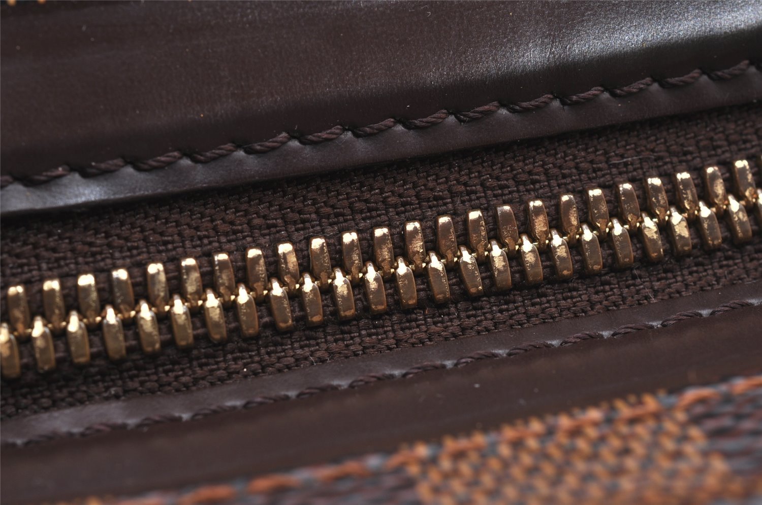 Authentic Louis Vuitton Damier Chelsea Shoulder Tote Bag N51119 LV 1430J