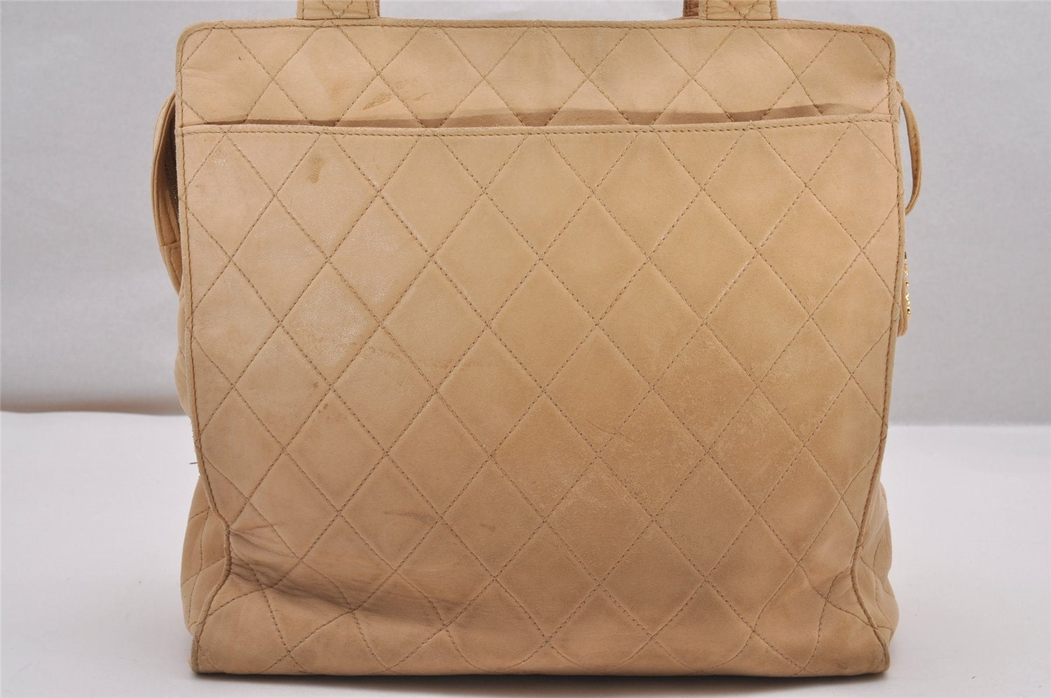 Authentic CHANEL Lamb Skin Turnlock Matelasse Shoulder Tote Bag Beige CC 1436J