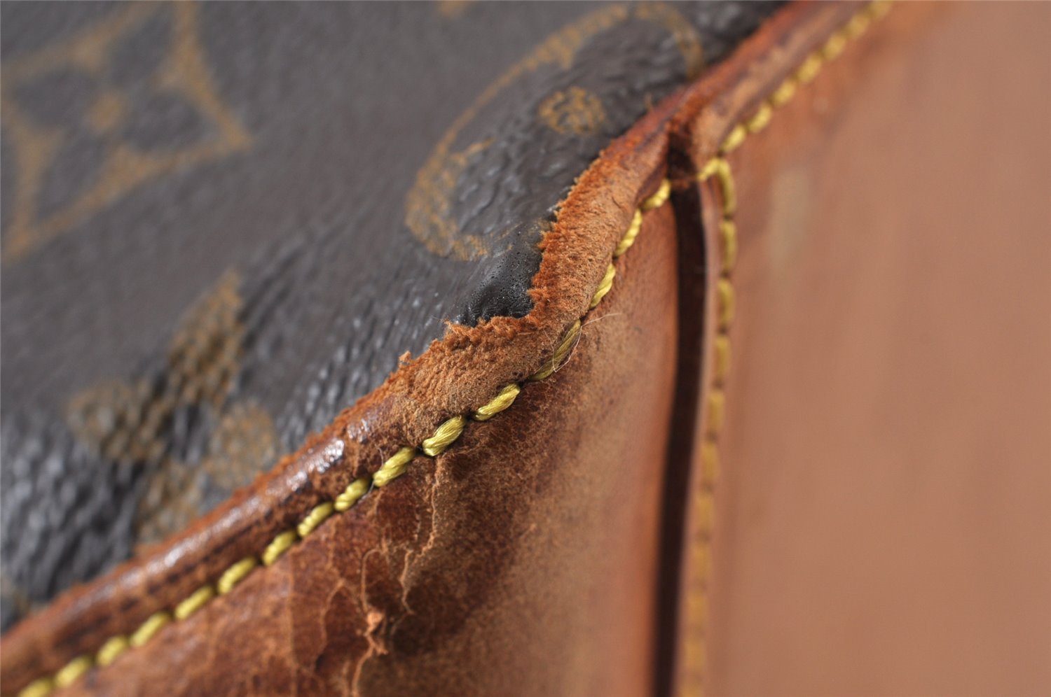 Authentic Louis Vuitton Monogram Cabas Mezzo Shoulder Tote Bag M51151 LV 1439K