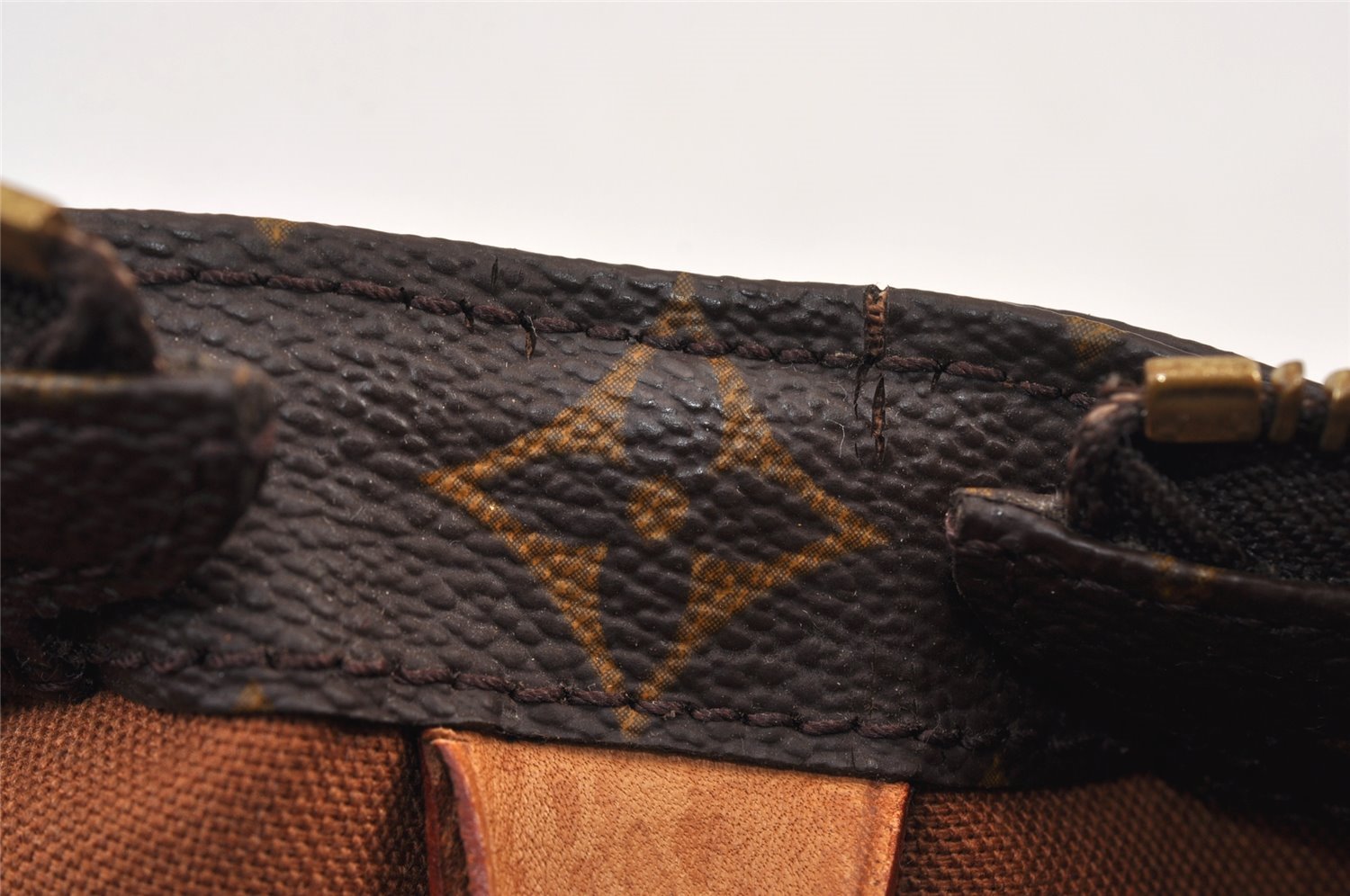 Authentic Louis Vuitton Monogram Cabas Mezzo Shoulder Tote Bag M51151 LV 1439K