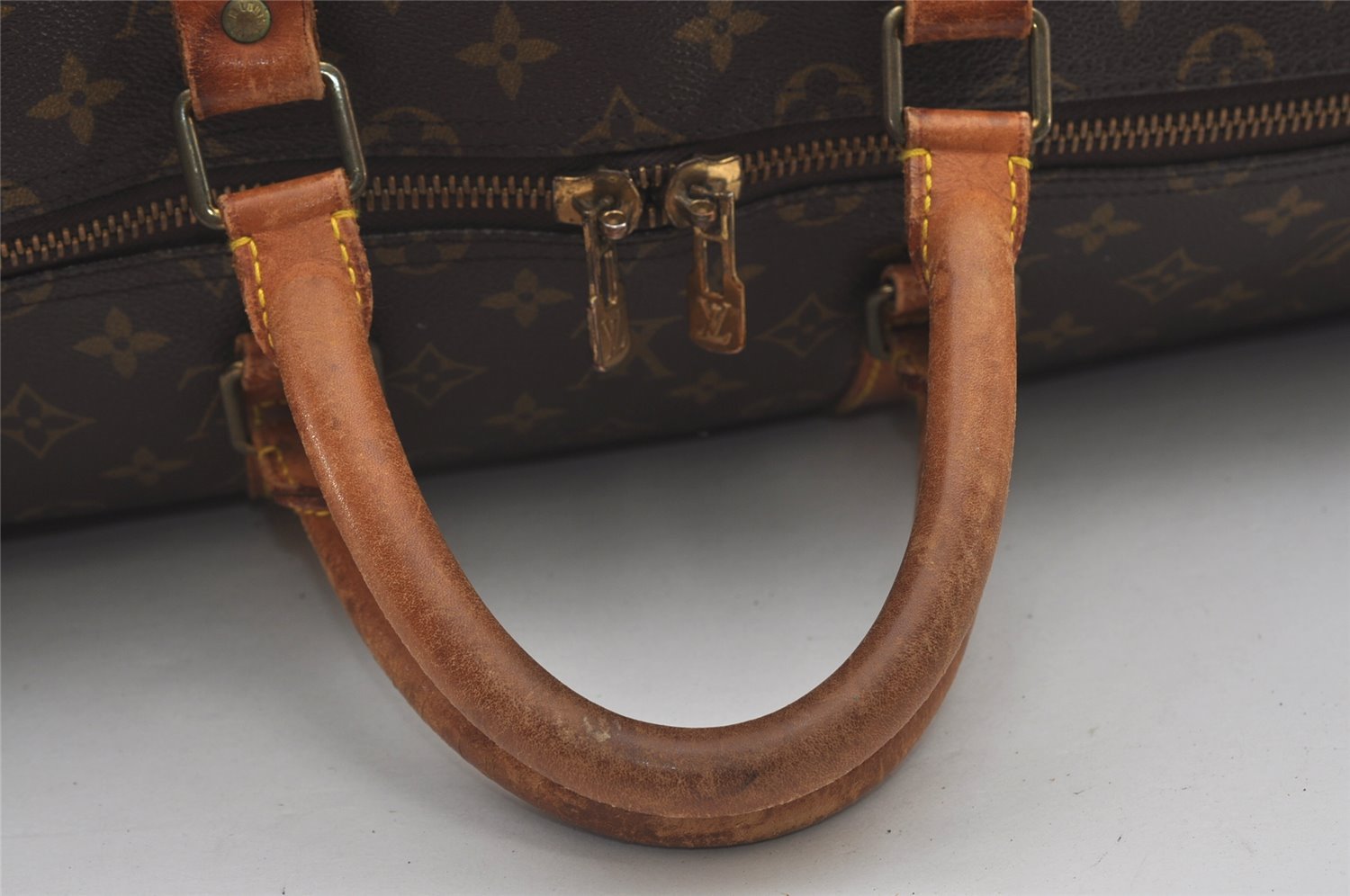 Authentic Louis Vuitton Monogram Keepall 55 Travel Boston Bag M41424 LV 1441J