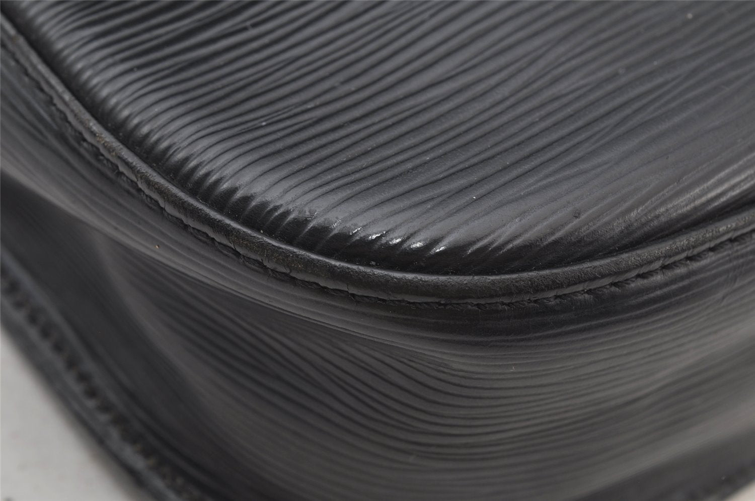 Auth Louis Vuitton Epi Saint Cloud GM Shoulder Cross Body Bag M52192 Black 1447J