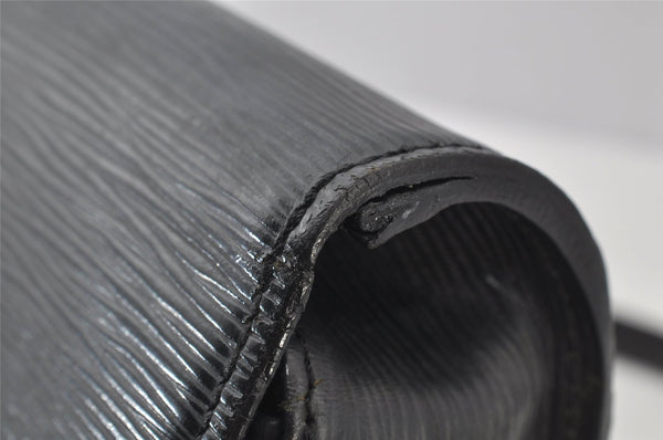 Auth Louis Vuitton Epi Saint Cloud GM Shoulder Cross Body Bag M52192 Black 1447J