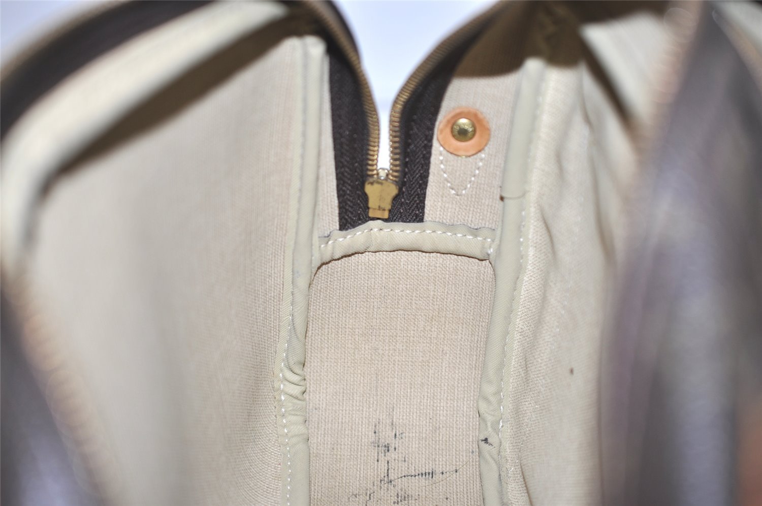 Authentic Louis Vuitton Monogram Reporter PM Shoulder Bag M45254 Junk 1450I