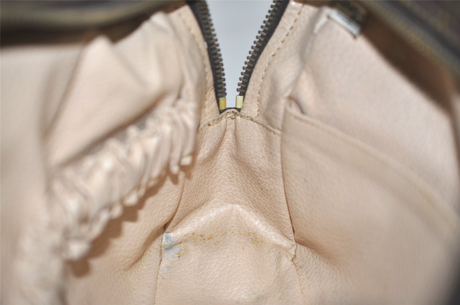 Auth Louis Vuitton Monogram Trousse Toilette 28 Clutch Bag M47522 Junk 1450K