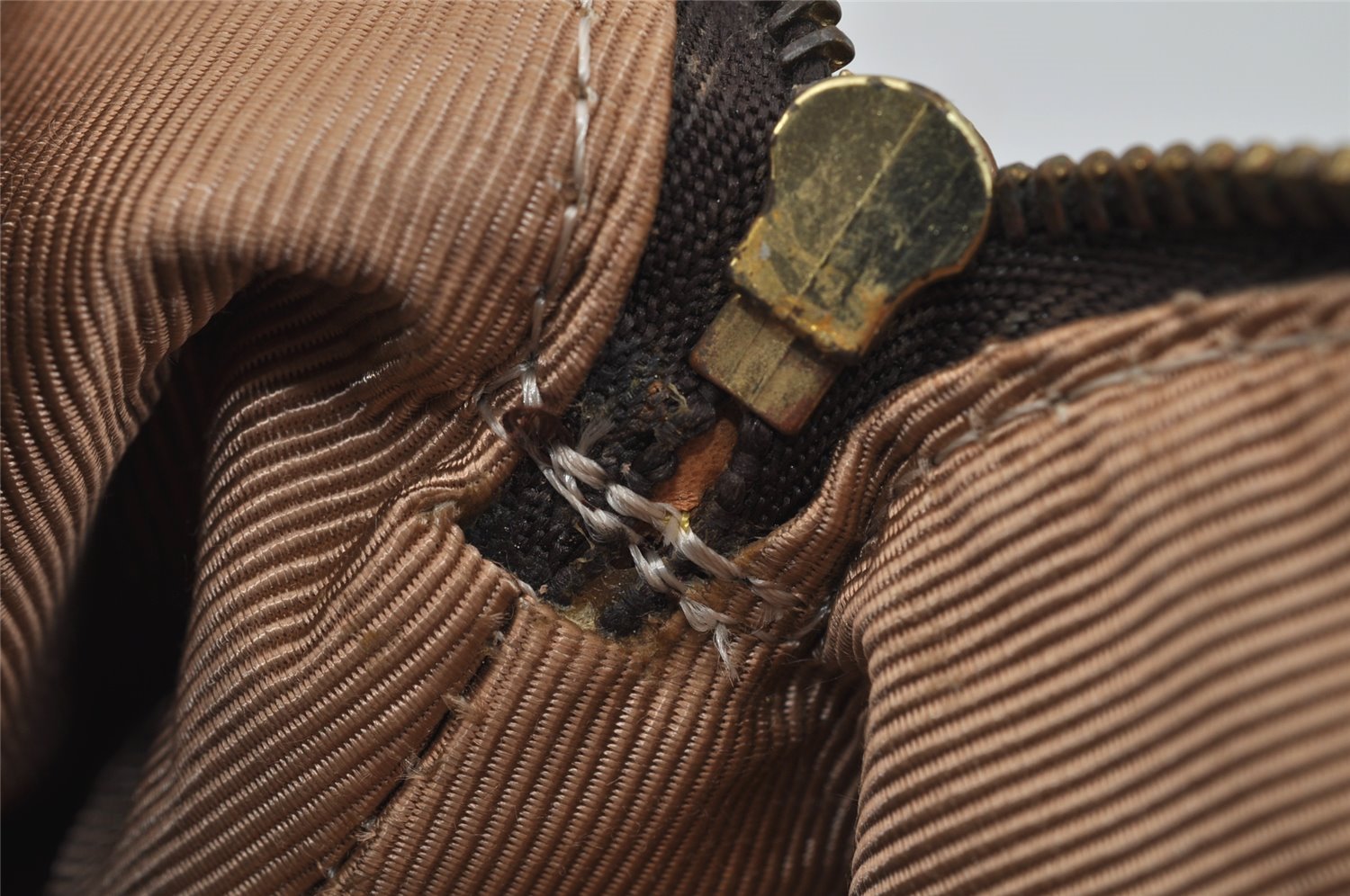 Authentic Louis Vuitton Monogram Pochette Cosmetic Pouch M47515 LV 1452J