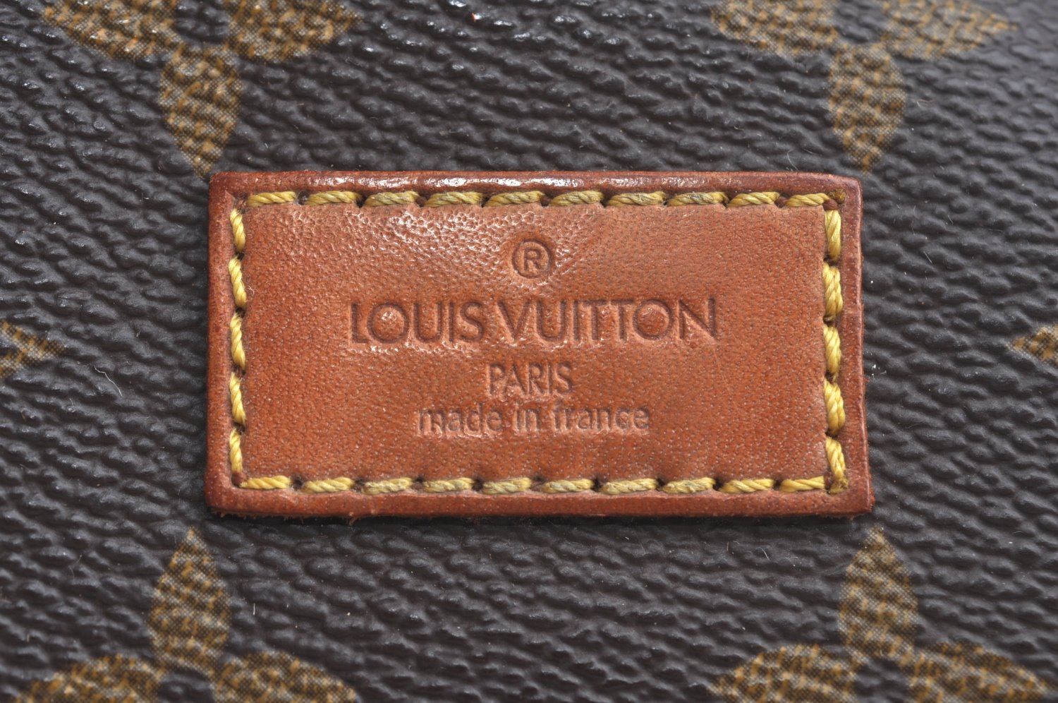 Authentic Louis Vuitton Monogram Saumur 30 Shoulder Cross Bag M42256 LV 1456I