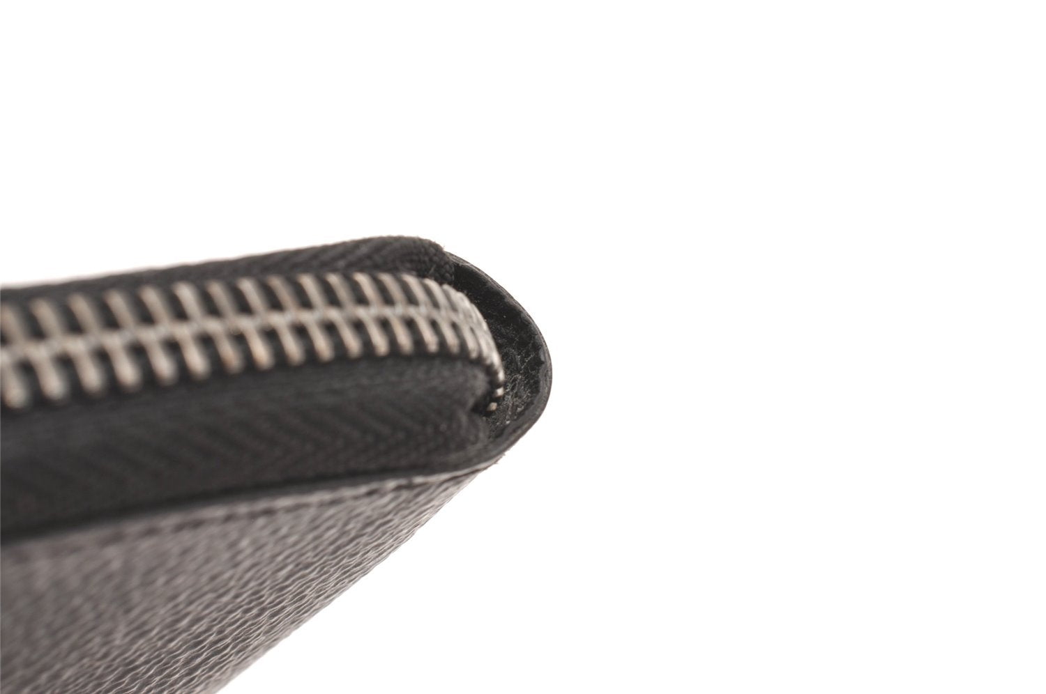 Authentic Louis Vuitton Damier Graphite Car Key Case M64410 LV 1456J