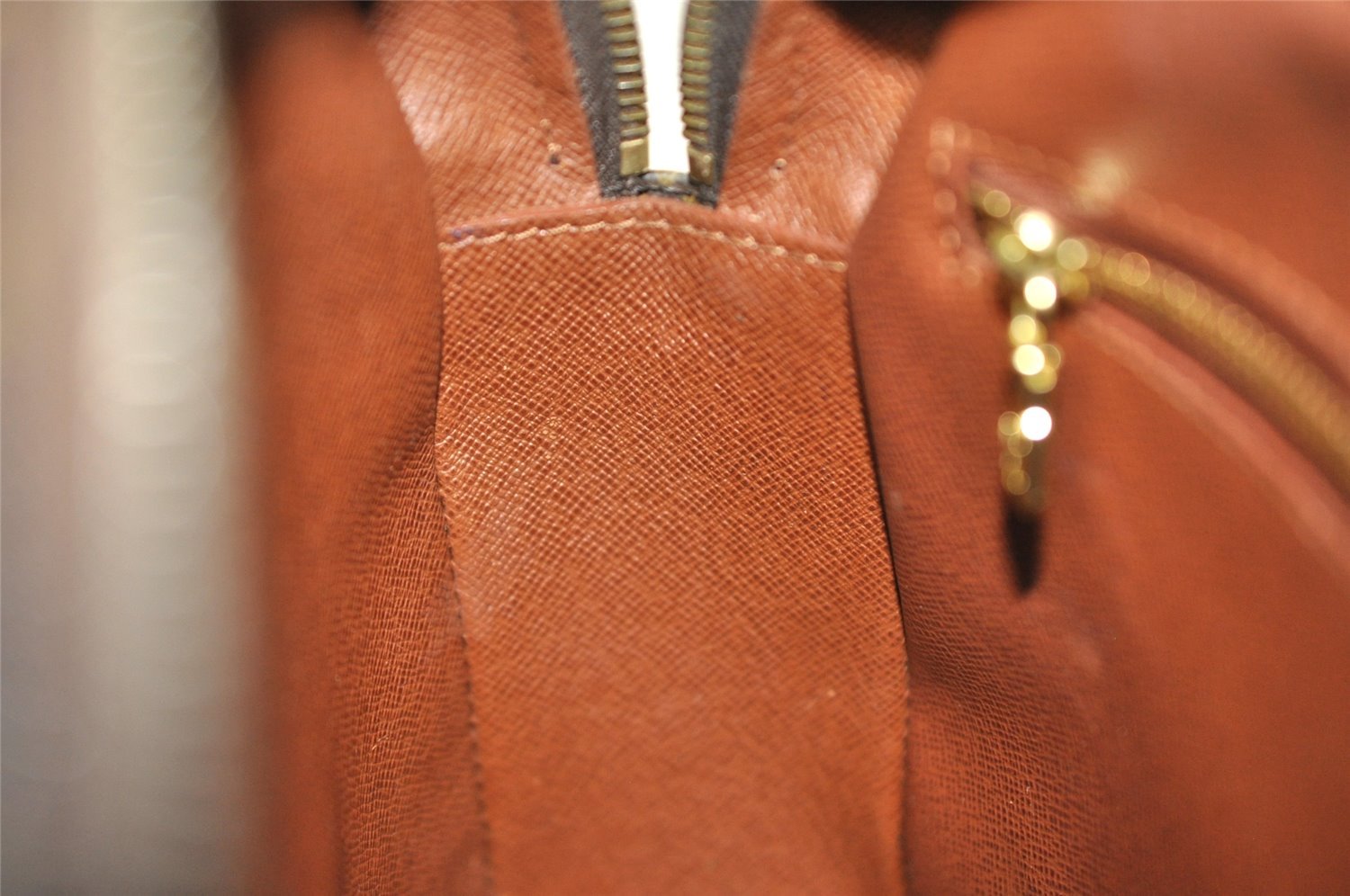 Authentic Louis Vuitton Monogram Nile Shoulder Cross Body Bag M45244 Junk 1457I