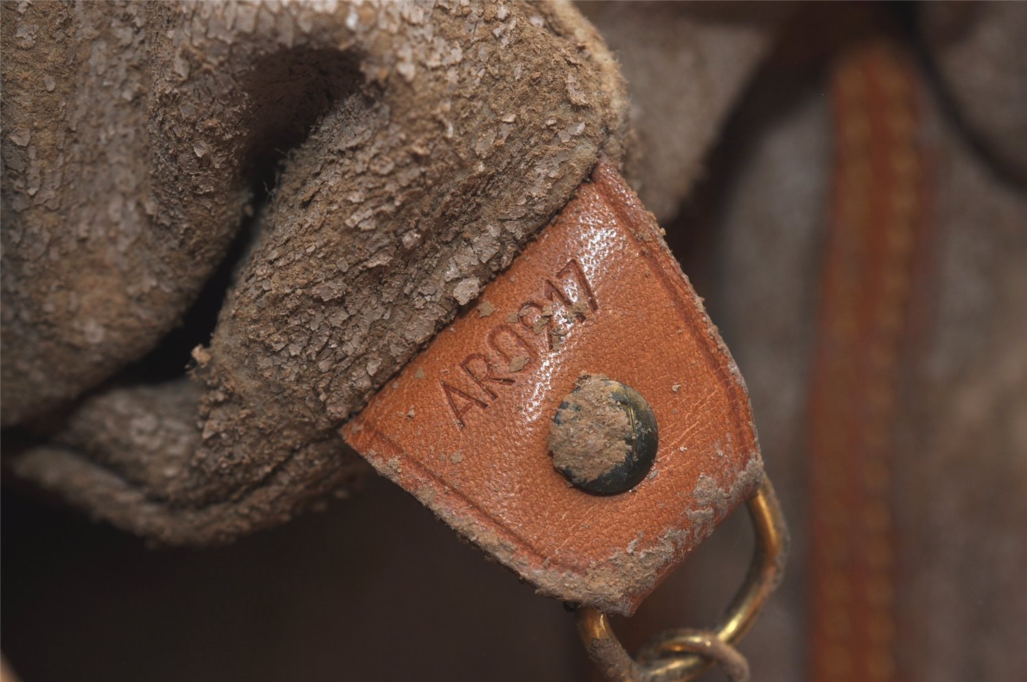 Authentic Louis Vuitton Monogram Bucket GM Shoulder Tote Bag M42236 Junk 1458I