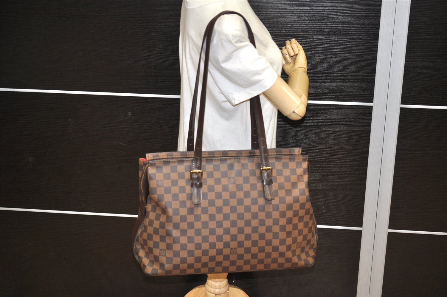 Authentic Louis Vuitton Damier Chelsea Shoulder Tote Bag N51119 LV 1461K