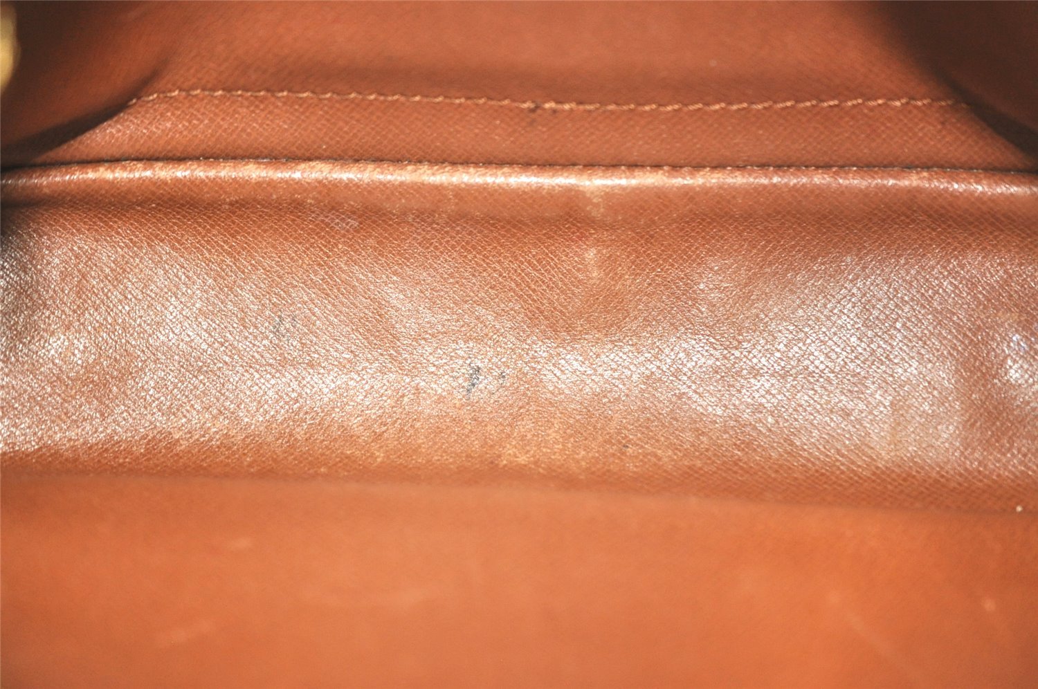 Authentic Louis Vuitton Epi Trocadero 24 Shoulder Cross Bag M52316 Beige 1462I