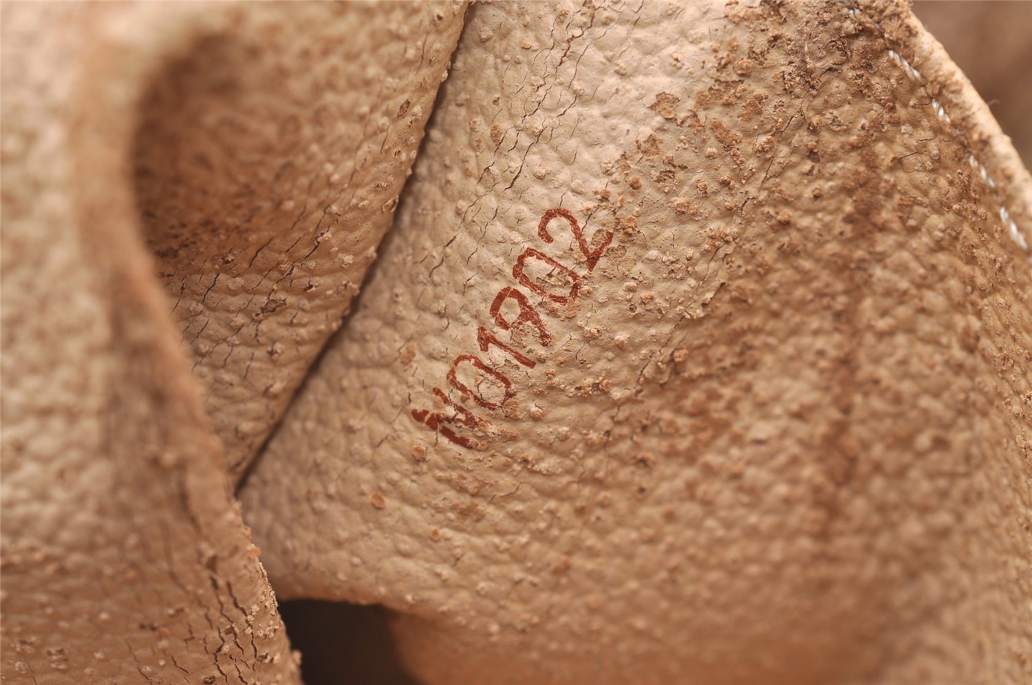 Auth Louis Vuitton Monogram Trousse Toilette 28 Clutch Hand Bag M47522 LV 1466I