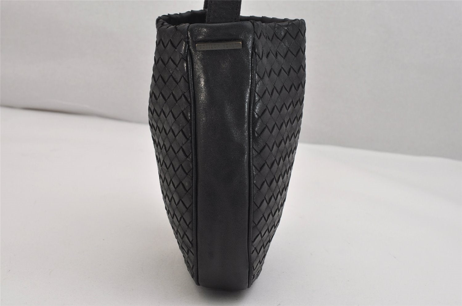 Authentic BOTTEGA VENETA Intrecciato Leather Shoulder Cross Body Bag Black 1469K