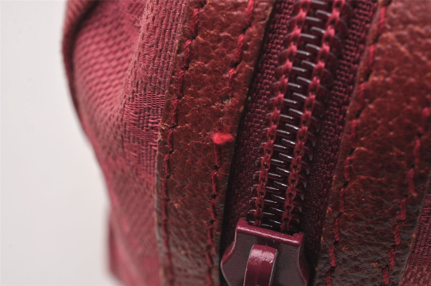 Authentic GUCCI Vintage Pouch Purse GG Canvas Leather 29595 Pink 1470J