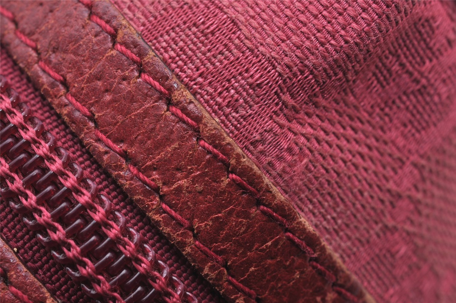 Authentic GUCCI Vintage Pouch Purse GG Canvas Leather 29595 Pink 1470J