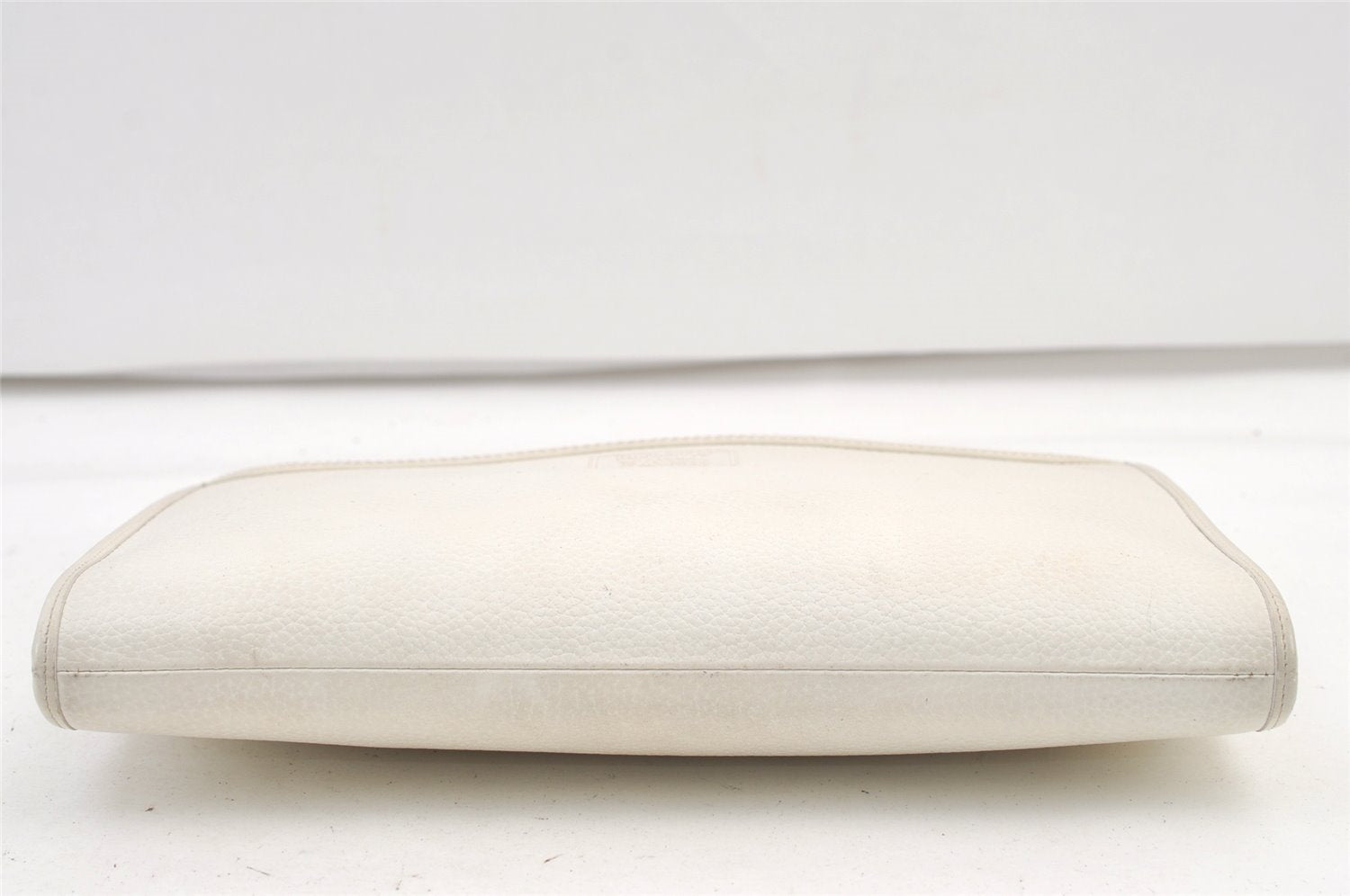 Authentic Burberrys Vintage Leather Clutch Hand Bag Purse White 1477K