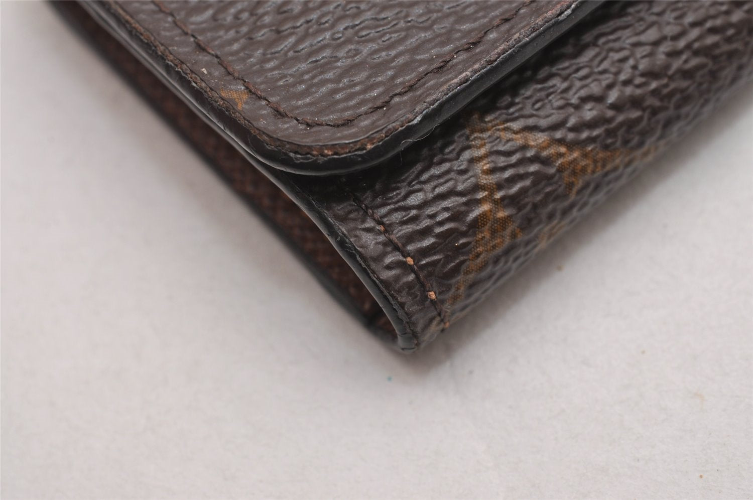 Authentic Louis Vuitton Monogram Multicles 4 Four Hooks Key Case M62631 LV 1478J