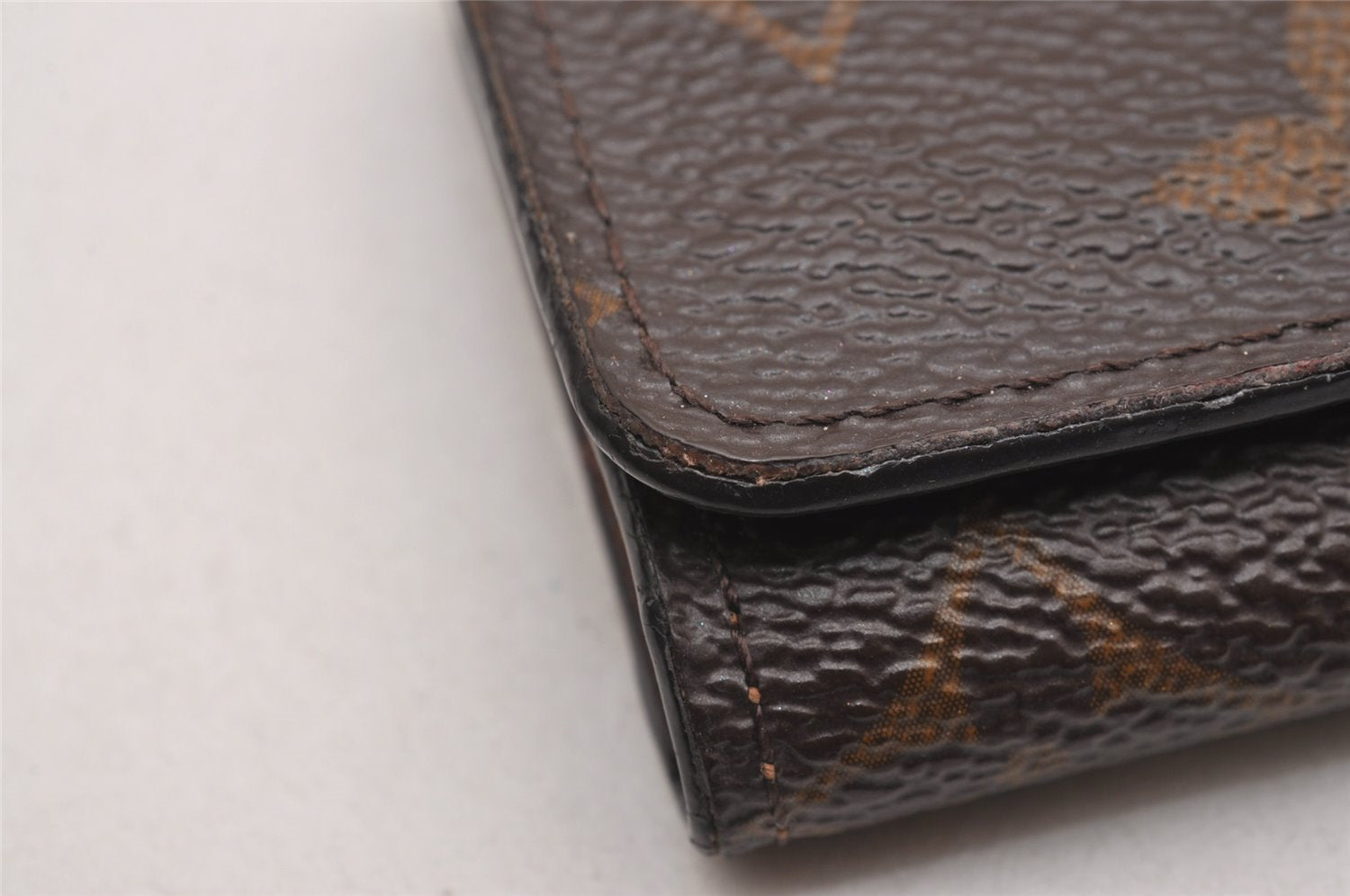 Authentic Louis Vuitton Monogram Multicles 4 Four Hooks Key Case M62631 LV 1478J