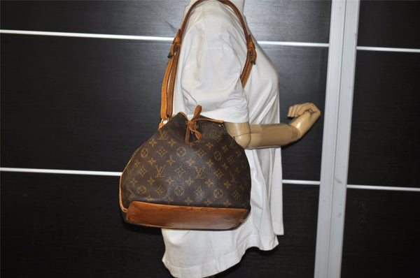 Authentic Louis Vuitton Monogram Petit Noe M42226 Shoulder Drawstring Bag 1481I