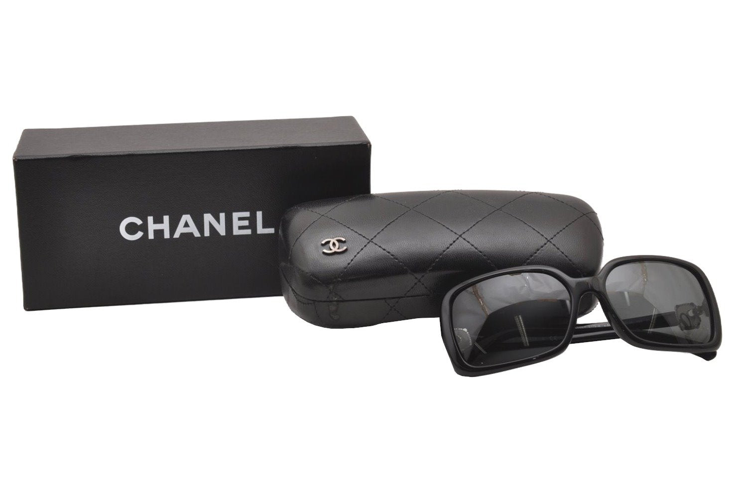 Authentic CHANEL Vintage Sunglasses CoCo Mark Plastic 5175-A Black Box 1485J