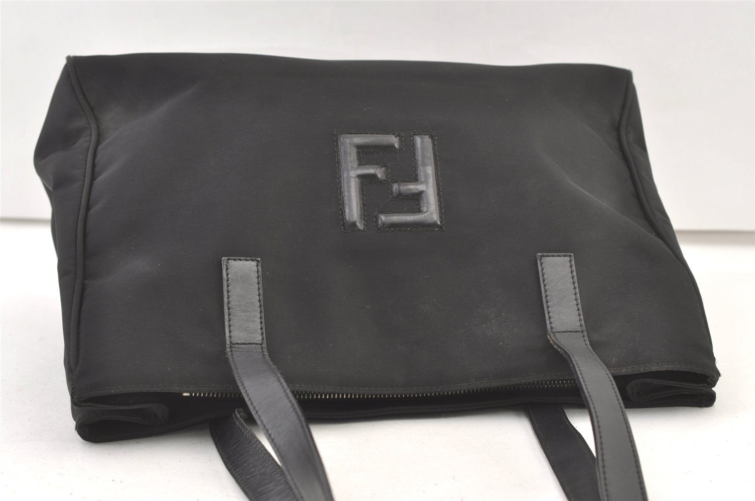 Authentic FENDI Vintage Shoulder Hand Bag Nylon Leather Black Junk 1489K