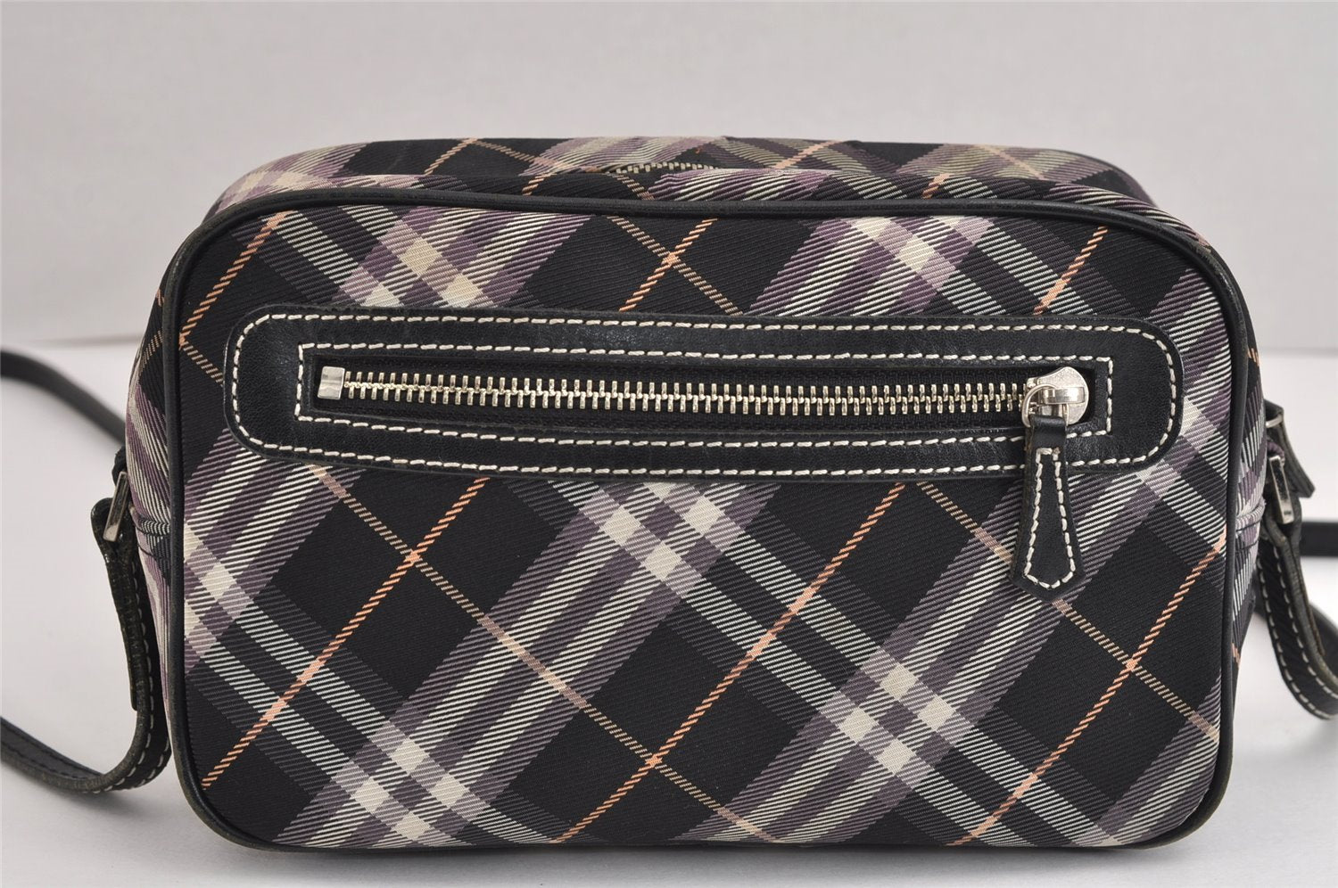 Authentic BURBERRY BLUE LABEL Check Shoulder Cross Bag Nylon Leather Black 1495J