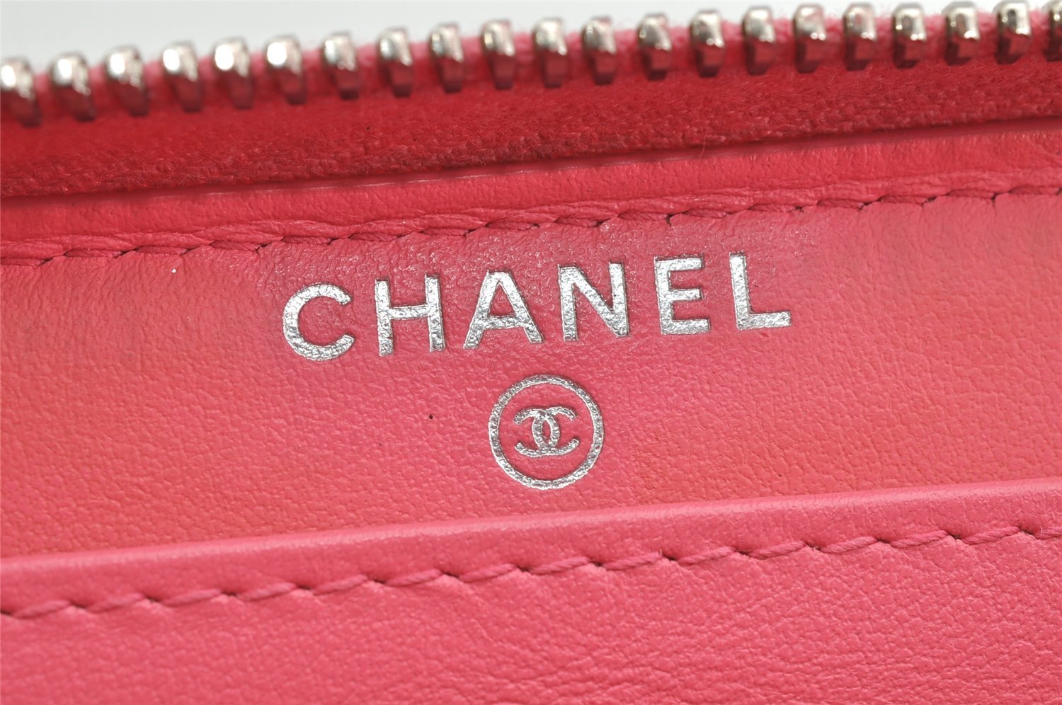 Authentic CHANEL Caviar Skin Matelasse Long Wallet Purse CC Logo Pink 1495K