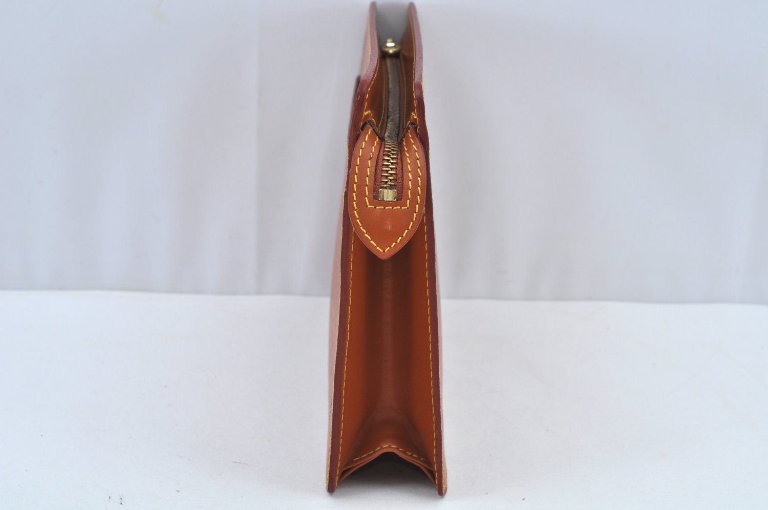 Authentic Louis Vuitton Epi Pochette Homme Clutch Hand Bag Brown M52528 LV 1496I