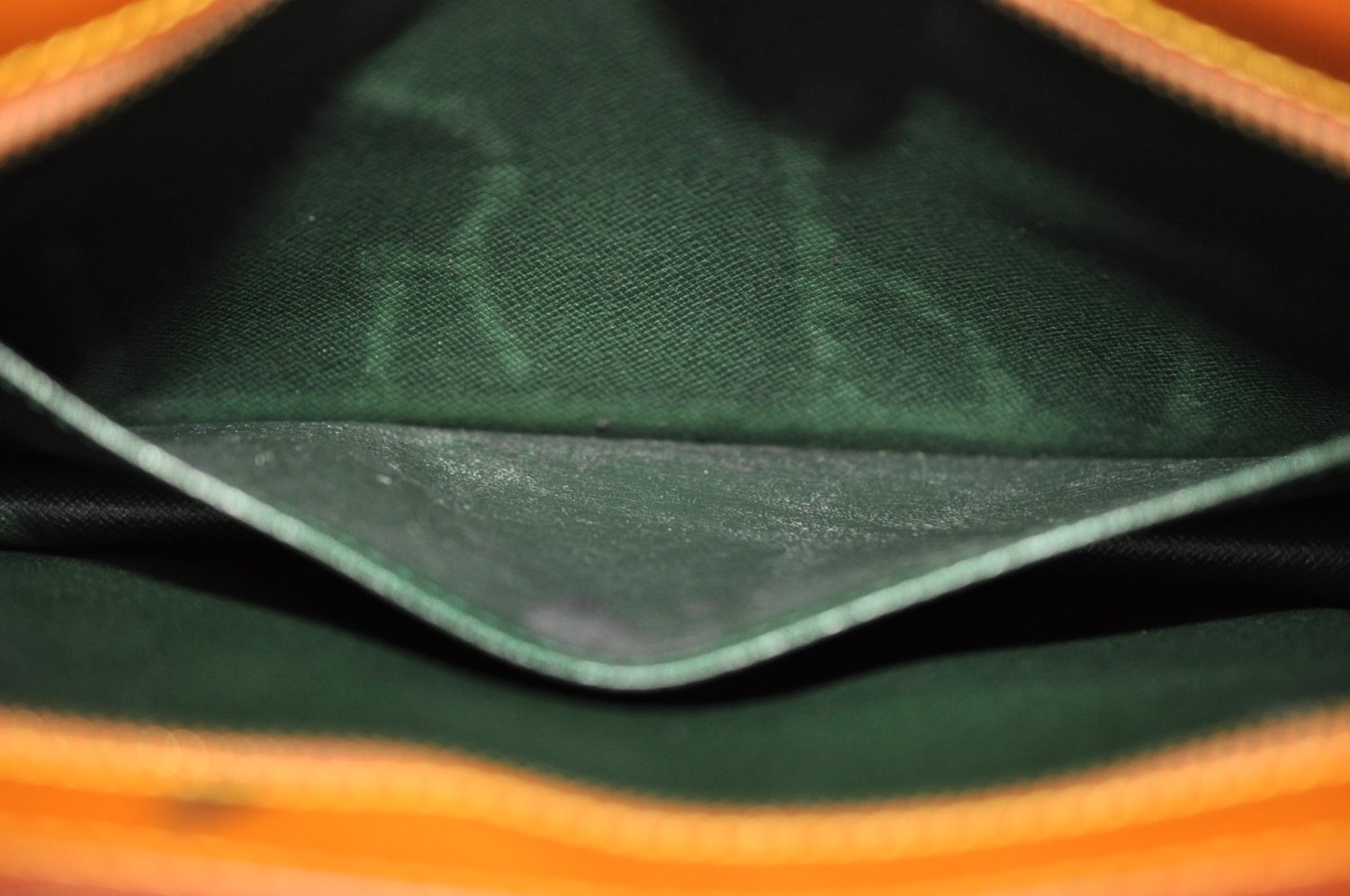 Authentic Louis Vuitton Epi Pochette Homme Clutch Hand Bag Brown M52528 LV 1496I