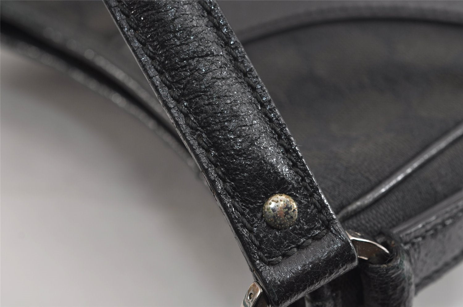 Authentic GUCCI Shoulder Hand Bag Purse GG Canvas Leather 113012 Black 1498J