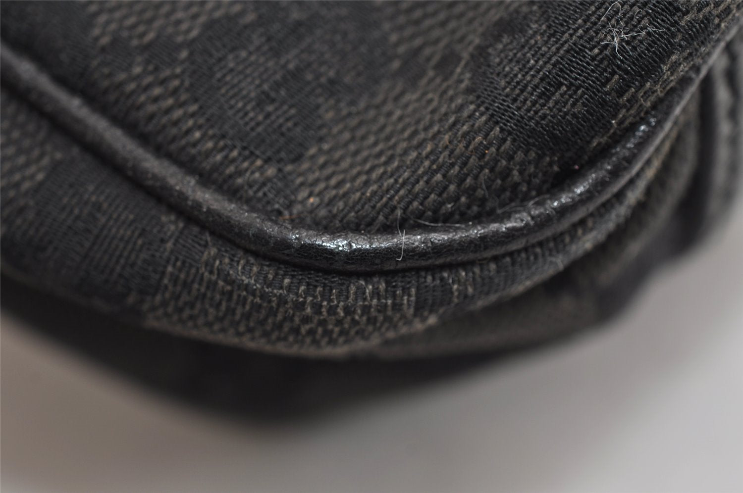 Authentic GUCCI Shoulder Hand Bag Purse GG Canvas Leather 113012 Black 1498J