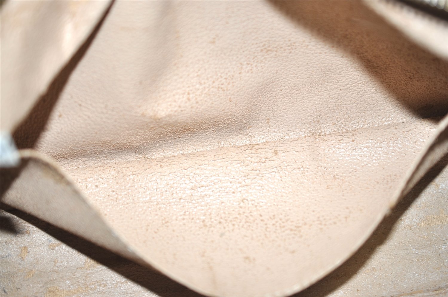 Auth Louis Vuitton Monogram Trousse Toilette 28 Clutch Hand Bag M47522 LV 1501I