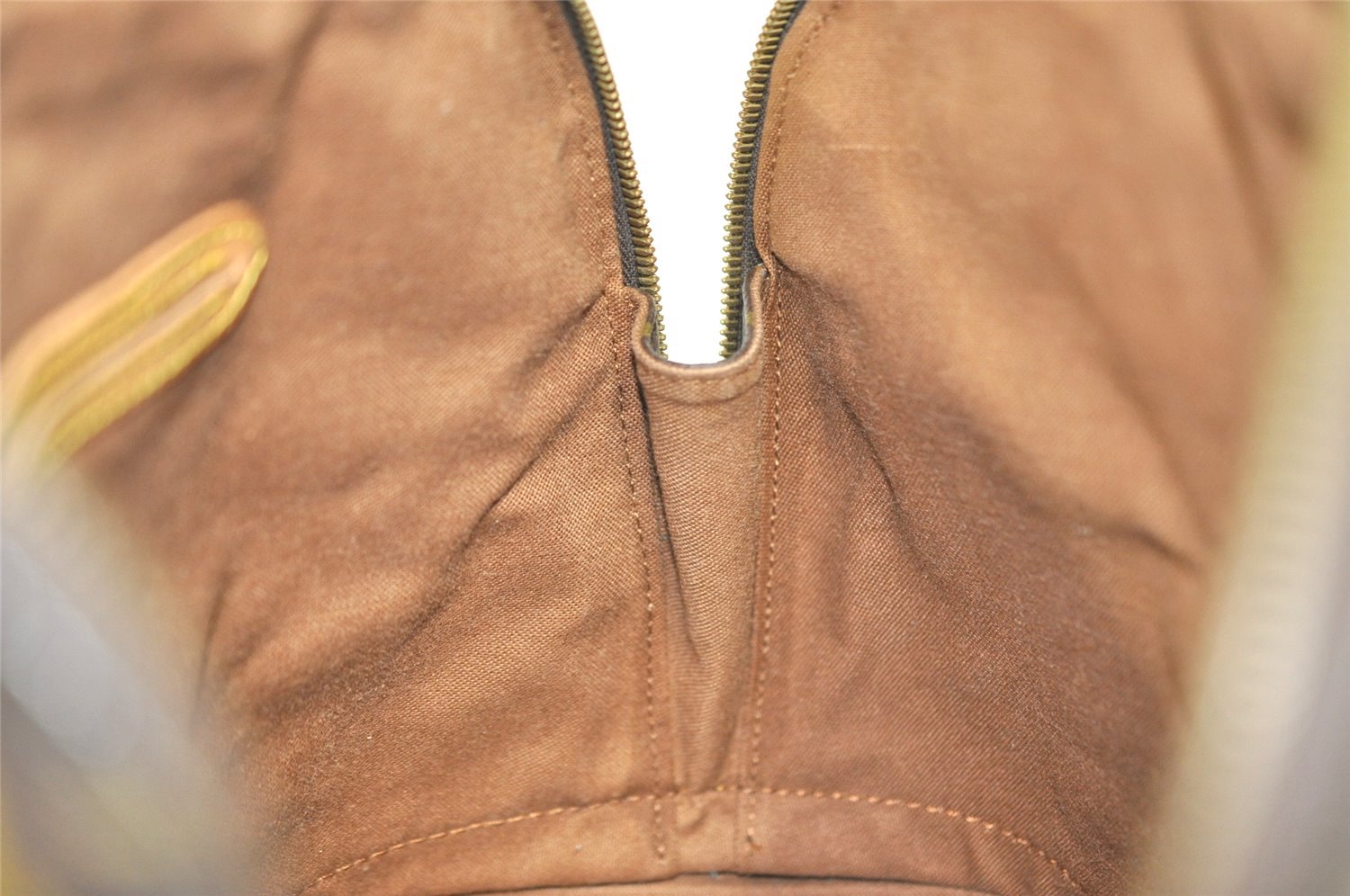 Authentic Louis Vuitton Monogram Alma Hand Bag Purse M51130 LV 1505I