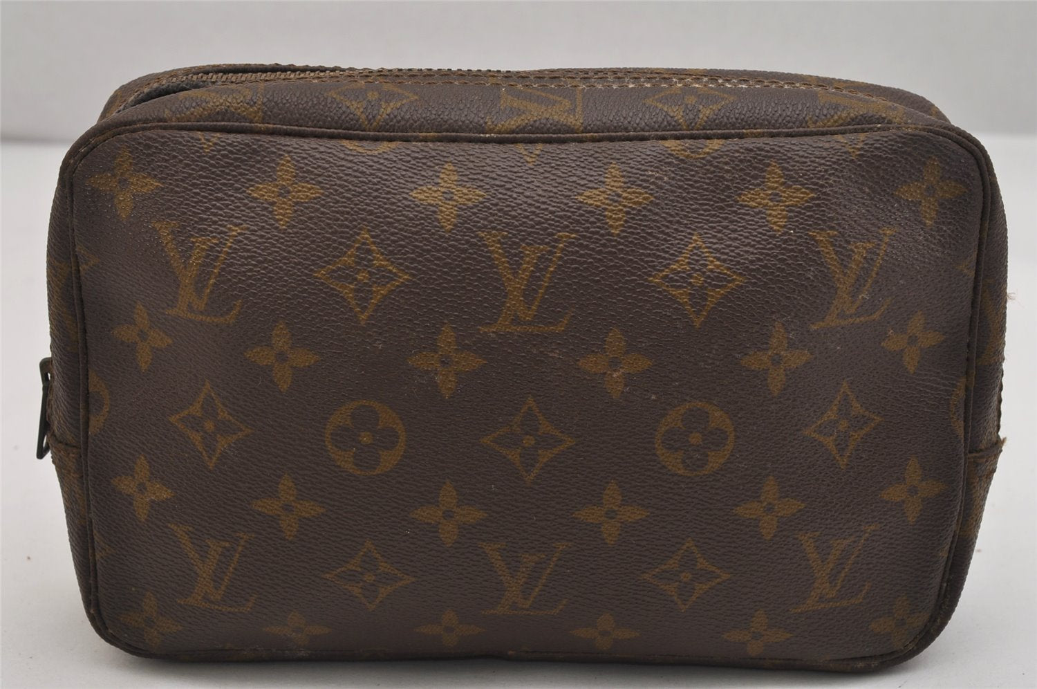 Auth Louis Vuitton Monogram Trousse Toilette 23 Clutch Hand Bag Old Model 1508K